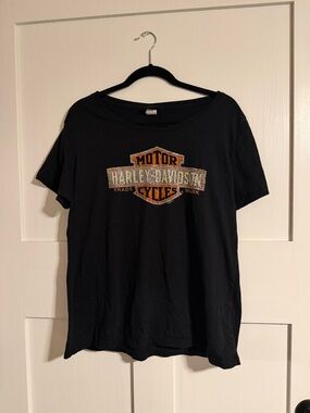 Harley-Davidson Black T-Shirt with Orange and White Logo Patch